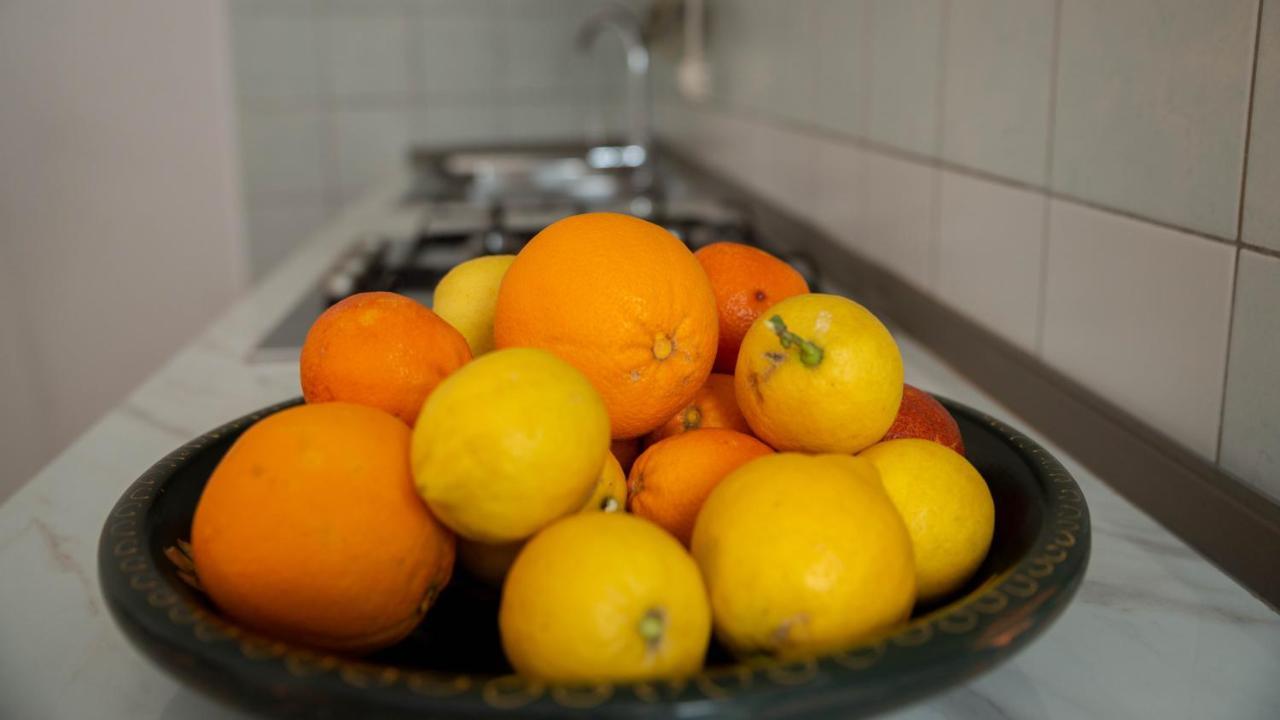 Appartamenti Melograno E Fico Loculi Eksteriør billede